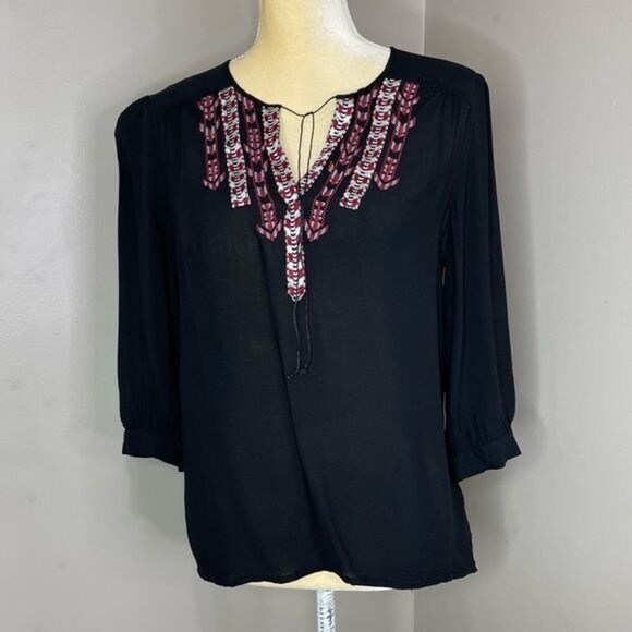 Forever 21 Women Black Top Size Small Boho Embroidered Tie Neck - Picture 1 of 11